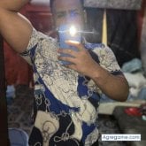 Trabajo. Busco conocer gente. Chicas.