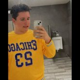 Soy alto poquito gordo. Busco una mujer