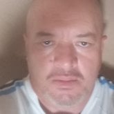 Jefe en mi propio negocio. Busco pareja.