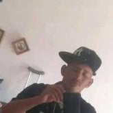 Mujeres de 28 años o20. Tranquilo y