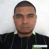 xikiatra chico soltero en Filandia