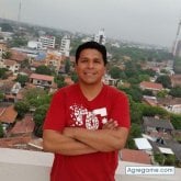 Encuentra Hombres solteros en Irupana