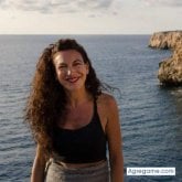 Tinamarina chica soltera en Ciutadella De Menorca