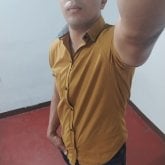 Amistad, pareja o ligar. Alto, alegre y