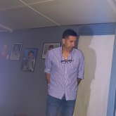 Una mujer entre 50 y 75 sños. Separado,