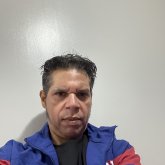 Busco ligar. Alguien para conversar.