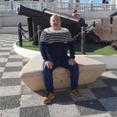 Busco una mujer de 50 años en adelante