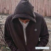 MADURAS SOLTERAS. HOMBRE CHINGON.