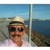 Trabajador. Una mujer que sea cómplice