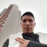 Universitario. Busco pareja. Amigas o