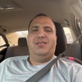 Busco ligar. Un hombre alegre y fiel.