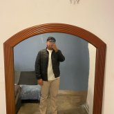 Estudiante. Platicar y citas divertidas.