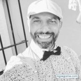 Busco pareja. Mujer. Operador de grúa