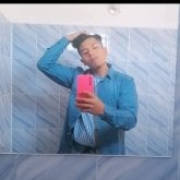 Trabajo. Busco conocer gente. Mujeres.