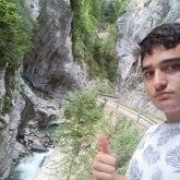 Conocer gente nueva. Estudiante de grado