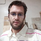 Mujeres solteras. Activo y entusiasta.