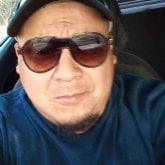 Mujeres. Hombre bien.