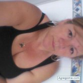 tachyta chica soltera en Santa Uxia Ribeira