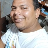 Busco pareja. Solo mujeres sin importar