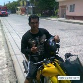 Encuentra Hombres solteros en Carlos A. Carrillo