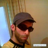 Oskytarbcn chico soltero en Barcelona