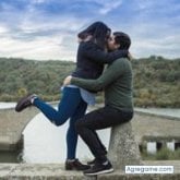 Chics. Guay. Muchas cosas.