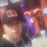 Busco mujer de 25 a 35 años, delgada y.