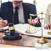 MAXLUNAt chico soltero en Lima