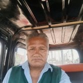 En busca de amistades. Un hombre