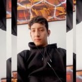 Trabajo. Busco pareja. Una relación