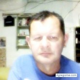 Encuentra Hombres solteros en Capitán Sarmiento