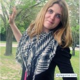 LOUVE chica soltera en Sevilla