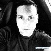 Busco hacer amistades.