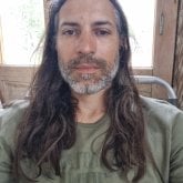 Busco mujeres para charlar y salidas.