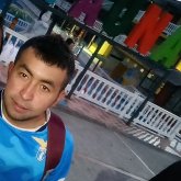 Mujeres compartir charlar. Soltero
27