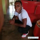 Busco pareja. Chica. Muy cariñoso. La