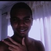 Busco alguien que le guste sonreir. Un