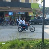 Busco hacer amistades. Conocer personas