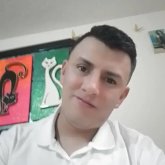 Busco pareja. Solo mujeres 20 a 45. Soy