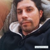 Busco hacer amistades. Conocer. Yo