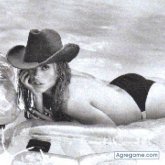 Rubia16 chica soltera en 