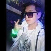 Industria textil. Busco pareja. Novia.