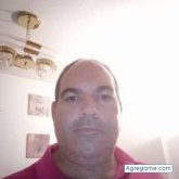 Busco hacer amistades. Mujer cerca de