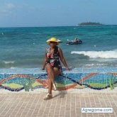 Mujeres solteras en Suárez