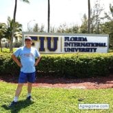 Busco pareja. Mujer emprendedora. Hombre