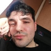 Busco pareja. Me defino como una persona