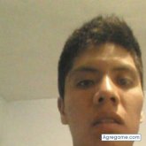 Encuentra Hombres solteros en Ecuandureo