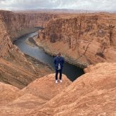 Busco novia. Trabajador. Las mujeres