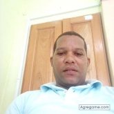 Busco conocer gente. Mujeres. Una