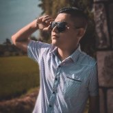 Ejectuvo. Busco conocer gente. Chicas.